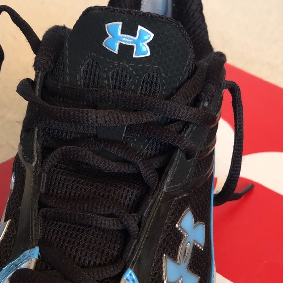 UA Athletic shoes - Picture 5 of 6